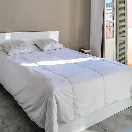 Two-bedroom In Ajaccio Appartement *
